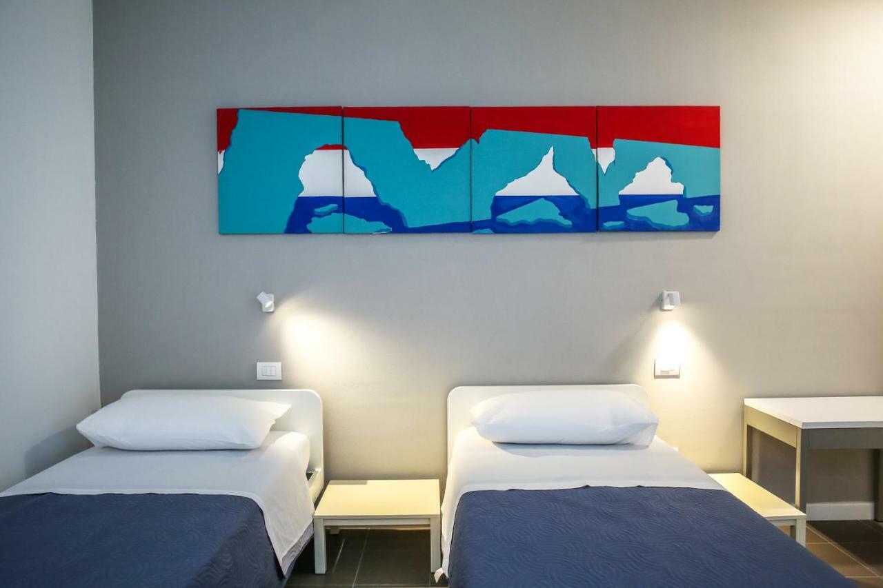 B&B Warmup Grosseto - Parcheggio Incluso Nella Corte Interna Exterior photo
